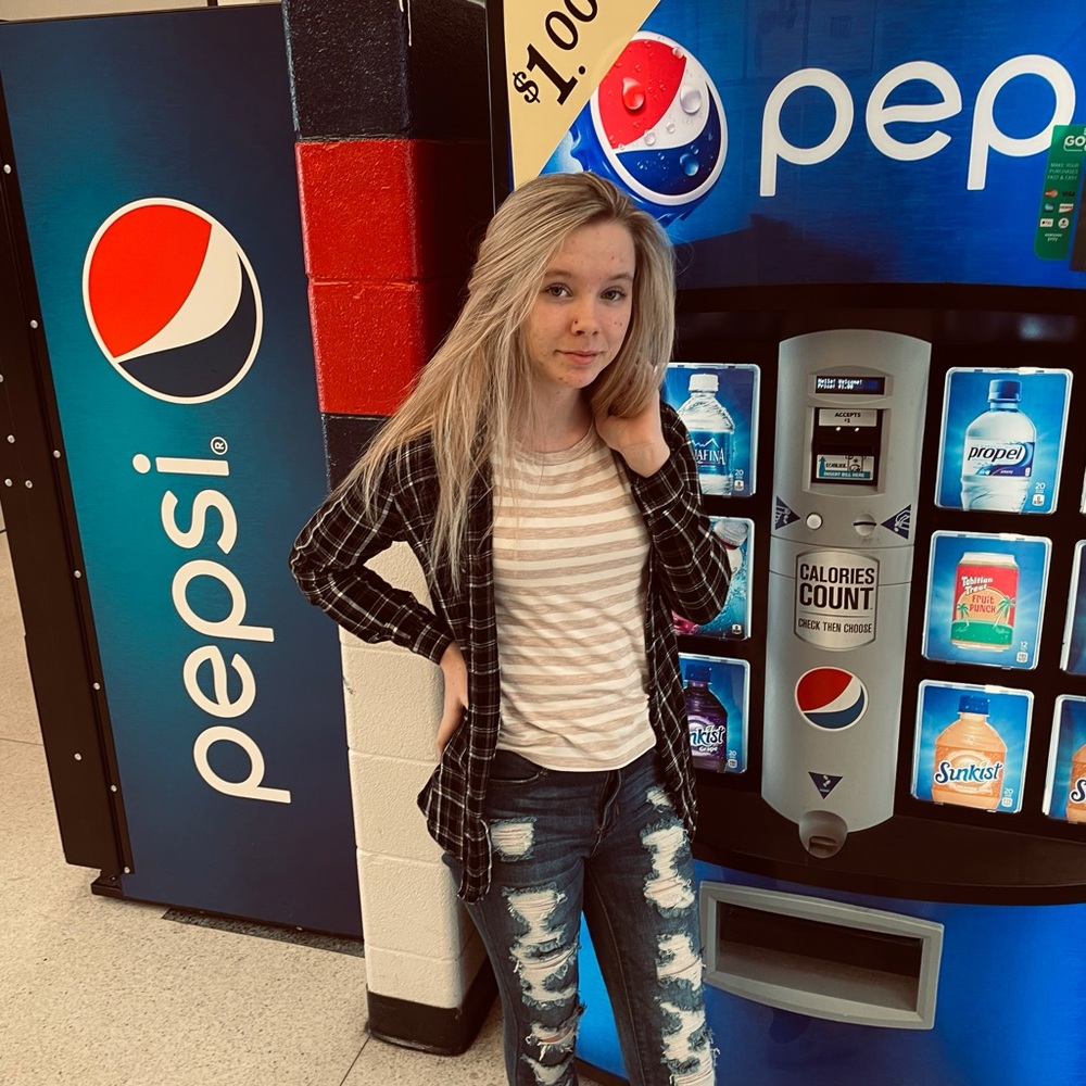 Meet your Posher, Mckenna